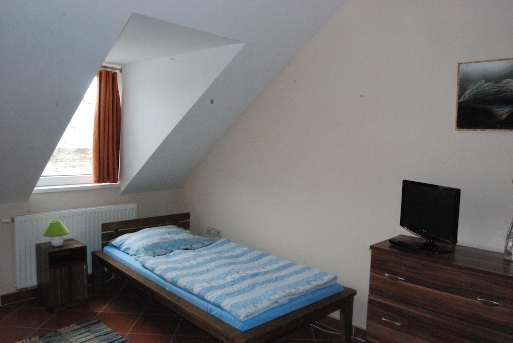 Karavan Panzio Hotel Kecskemét Szoba fotó